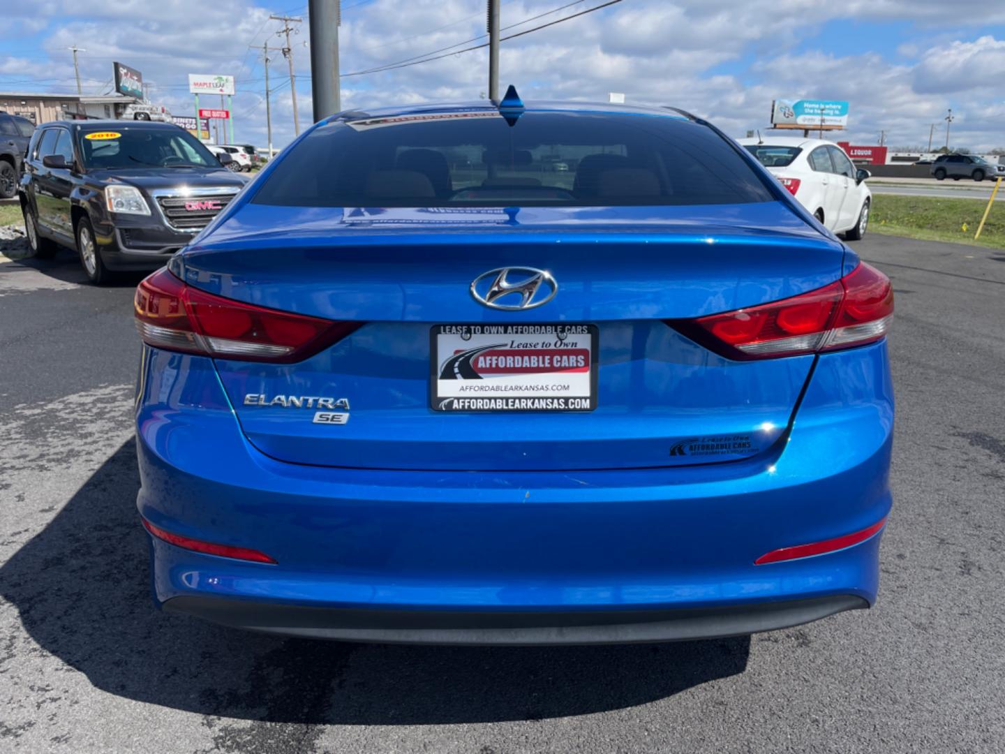 2017 Blue Hyundai Elantra (KMHD74LF7HU) with an 4-Cyl, 2.0 Liter engine, Auto, 6-Spd Shiftronic transmission, located at 8008 Warden Rd, Sherwood, AR, 72120, (501) 801-6100, 34.830078, -92.186684 - Photo#6